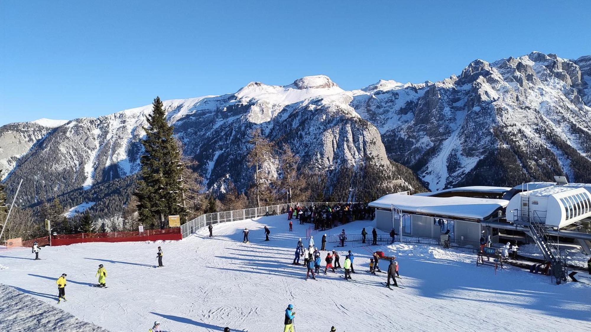 Ale 1206, Marilleva 1400 Accesso Diretto Alle Piste Exterior foto